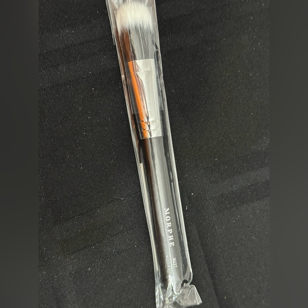 Morphe Flawless Brush # M427